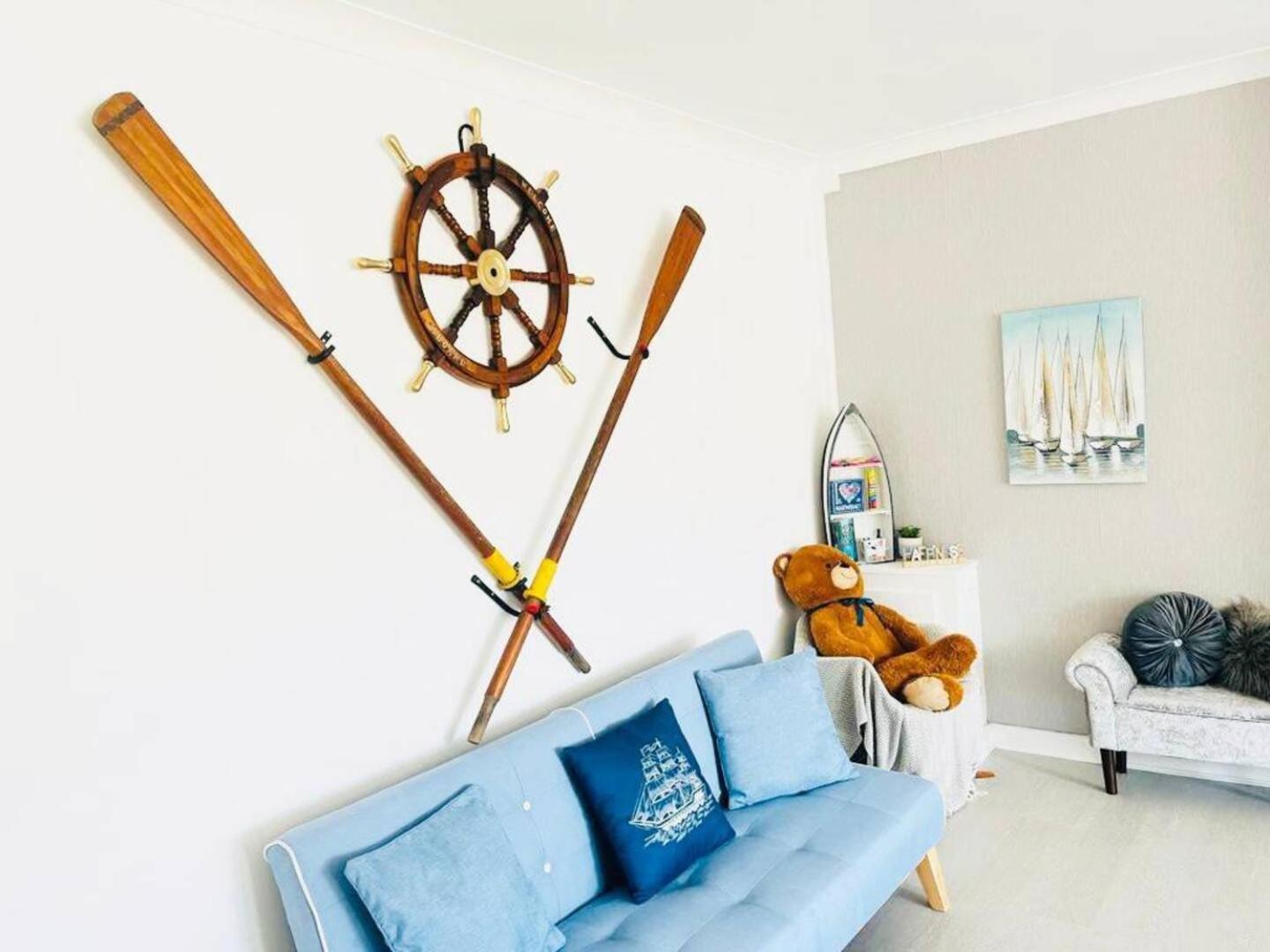 Stunning 3 Double Bedroom Beach Front Apartment Portsmouth Luaran gambar