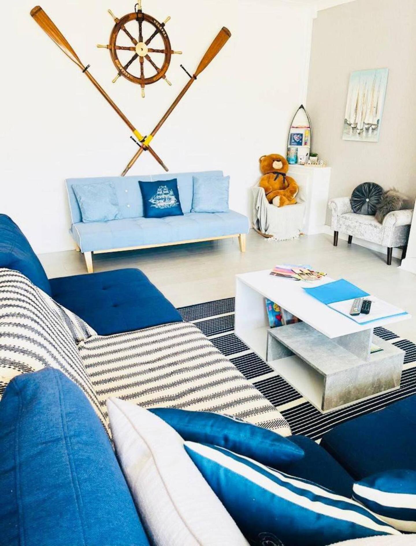 Stunning 3 Double Bedroom Beach Front Apartment Portsmouth Luaran gambar